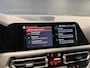 BMW 3-Serie 320i Business Edition|LED|PDC|CRUISE|CAMERA|CARPLAY|BLUETOOTH|NAVI|DAB|TREKHAAK|