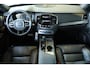 Volvo XC90 T8 Recharge AWD R-Design | Parkeerverwarming | Bowers & Wilkins Premium Audio | Longe Range | Stoelventilatie | 360° Parkeercamera | Panoramadak | Parkeersensoren voor + achter | Massage in voorstoelen | 22''Lichtmetalen velgen | Dealeronderhouden |