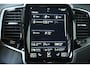 Volvo XC90 T8 Recharge AWD R-Design | Parkeerverwarming | Bowers & Wilkins Premium Audio | Longe Range | Stoelventilatie | 360° Parkeercamera | Panoramadak | Parkeersensoren voor + achter | Massage in voorstoelen | 22''Lichtmetalen velgen | Dealeronderhouden |