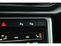 Volkswagen T-Roc 1.5 TSI 150pk DSG | Rijklaar! | Adapt. Cruise | Trekhaak | All Seasons | NAV + CarPlay | Stoelverw. S