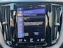 Volvo XC60 2.0 B4 Business R -Line Pro Panodak Volleder Adaptive Cruise Carplay Trekhaak Camera All-Seasonbanden Memory Stoelen