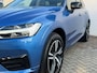 Volvo XC60 2.0 B4 Business R -Line Pro Panodak Volleder Adaptive Cruise Carplay Trekhaak Camera All-Seasonbanden Memory Stoelen