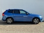 Volvo XC60 2.0 B4 Business R -Line Pro Panodak Volleder Adaptive Cruise Carplay Trekhaak Camera All-Seasonbanden Memory Stoelen
