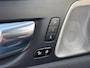 Volvo XC60 2.0 B4 Business R -Line Pro Panodak Volleder Adaptive Cruise Carplay Trekhaak Camera All-Seasonbanden Memory Stoelen