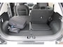 Hyundai Inster Evolve Sky 49 kWh | Tweekleurig| Glazen dak | Stoelverwarming | Warmtepomp | Stuurwielverwarming | | Achteruitrijcamera | Airco (automatisch) | Bagagedek