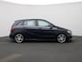 Mercedes-Benz B-klasse 180 Business Solution AMG | Wordt Verwacht | Automaat | Achteruitrijcamera | Parkeersensoren | Stoelverwarming | Trekhaak |