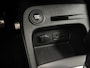 Renault Captur 1.2 TCe Intens volle auto! | Parkeerhulp | Achteruitrijcamera | Panoramadak | Keyless | Climate control | Achteruitrijcamera | Apple Carplay/Android Auto|telefoonintegratie premium | Cruise control