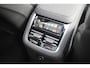 Volvo XC90 T8 Plug-in hybrid AWD Ultra Dark Exec. Ed. | DEMO DEAL | Verwarmde, Geventileerde en Masserende Voorstoelen | Luchtvering | Panoramisch Schuif-/Kanteldak | 360º Camera | Getint Glas | Bowers & Wilkins | 22" velgen