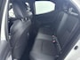 Toyota Yaris 1.5 Hybrid 130 Launch Edition | Dodehoek detectie | JBL | Apple Carplay / Android Auto | Head-up display | Stoel-/stuurverwarming | Parkeersensoren voor/achter | 17 inch
