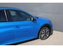 Peugeot e-208 EV GT 350 50 kWh | Fase 3 laden | SOH 92,56% | All season | Panoramadak | Navigatie | Camera | Apple carplay | NL auto |