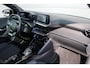 Peugeot e-208 EV GT 350 50 kWh | Fase 3 laden | SOH 92,56% | All season | Panoramadak | Navigatie | Camera | Apple carplay | NL auto |