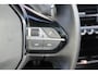 Peugeot e-208 EV GT 350 50 kWh | Fase 3 laden | SOH 92,56% | All season | Panoramadak | Navigatie | Camera | Apple carplay | NL auto |