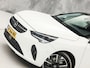 Opel Corsa Elegance 50 kWh Automaat (SOH 92%, APPLE CARPLAY, GROOT NAVI, 360 CAMERA, SPORTSTOELEN, GETINT GLAS, CRUISE, KEYLESS, NIEUWSTAAT)