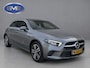 Mercedes-Benz A-klasse 250 e Business Solution Luxury Limited, lederen sportint. Sfeerverlichting, camera, 1 e eigenaar, NL auto