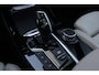 BMW X3 xDrive30e Luxury | Pano | Leer | BLIS | Sfeer | Stoel + Stuurverwarming | 360 camera | HuD | BMW Individual