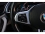 BMW X3 xDrive30e Luxury | Pano | Leer | BLIS | Sfeer | Stoel + Stuurverwarming | 360 camera | HuD | BMW Individual