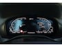 BMW X3 xDrive30e Luxury | Pano | Leer | BLIS | Sfeer | Stoel + Stuurverwarming | 360 camera | HuD | BMW Individual
