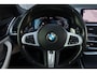 BMW X3 xDrive30e Luxury | Pano | Leer | BLIS | Sfeer | Stoel + Stuurverwarming | 360 camera | HuD | BMW Individual