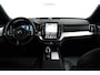 Volvo XC90 2.0 T8 Plug-in hybrid AWD Ultra Black Edition | Luchtvering | Trekhaak | Bowers&Wilkins | Massage/ventilatie | 22" Velgen
