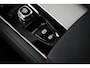 Volvo XC90 2.0 T8 Plug-in hybrid AWD Ultra Black Edition | Luchtvering | Trekhaak | Bowers&Wilkins | Massage/ventilatie | 22" Velgen