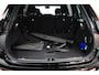Volvo XC90 2.0 T8 Plug-in hybrid AWD Ultra Black Edition | Luchtvering | Trekhaak | Bowers&Wilkins | Massage/ventilatie | 22" Velgen