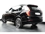 Volvo XC90 2.0 T8 Plug-in hybrid AWD Ultra Black Edition | Luchtvering | Bowers&Wilkins | Trekhaak | Massage/ventilatie | 22" Velgen