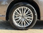 Mitsubishi Outlander 225pk PHEV Intense+ Automaat | Trekhaak 1500 kg geremd | Elektrisch glazen schuif-/kanteldak | Airco | Bluetooth | Automaat | Voorstoelen verwarmd | Achteruitrijcamera | Bluetooth | Cruise control |