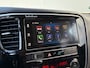 Mitsubishi Outlander 225pk PHEV Intense+ Automaat | Trekhaak 1500 kg geremd | Elektrisch glazen schuif-/kanteldak | Airco | Bluetooth | Automaat | Voorstoelen verwarmd | Achteruitrijcamera | Bluetooth | Cruise control |