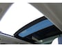 Volvo XC60 T6 Plug-in hybrid AWD Plus Dark Long range / Adaptieve cruise control / Panoramadak / Apple carplay / Parkeersensoren met 360 camera / Elektrische achterklep / Elektrische stoelen met geheugen / Stoel en stuurwielverwarming