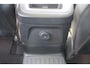 Volvo XC60 T6 Plug-in hybrid AWD Plus Dark Long range / Adaptieve cruise control / Panoramadak / Apple carplay / Parkeersensoren met 360 camera / Elektrische achterklep / Elektrische stoelen met geheugen / Stoel en stuurwielverwarming