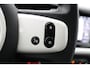 Renault Twingo Z.E. R80 Techno | 89% SOH | Stoelverwarming | Navigatiesysteem | Apple Carplay Android Auto | Lichtmetalen velgen | Achteruitrijcamera |