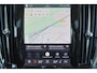 Volvo V90 T6 Recharge AWD Plus Dark - IntelliSafe Assist & Surround - 360º Camera - Adaptieve LED koplampen - Verwarmde voorstoelen, stuur & achterbank - Parkeersensoren voor & achter - Elektr. bedienb. voorstoelen met geheugen - Extra getint glas - Inklapbare trekhaak - 19' LMV