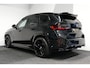 BMW X1 xDrive30e M Sport / Maxton Design Bodykit V.2 / Panoramadak / Elektr. verstelbare voorstoel met memory (links) / Harman Kardon / Rondomzichtcamera / HUD / Apple Carplay - Android Auto / Stoelverwarming / Achteruitrijcamera / LED koplampen / Dodehoek detectie / Sportstoelen
