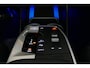 BMW X1 xDrive30e M Sport / Maxton Design Bodykit V.2 / Panoramadak / Elektr. verstelbare voorstoel met memory (links) / Harman Kardon / Rondomzichtcamera / HUD / Apple Carplay - Android Auto / Stoelverwarming / Achteruitrijcamera / LED koplampen / Dodehoek detectie / Sportstoelen