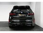 BMW X1 xDrive30e M Sport / Maxton Design Bodykit V.2 / Panoramadak / Elektr. verstelbare voorstoel met memory (links) / Harman Kardon / Rondomzichtcamera / HUD / Apple Carplay - Android Auto / Stoelverwarming / Achteruitrijcamera / LED koplampen / Dodehoek detectie / Sportstoelen