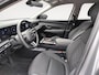 Hyundai Tucson 1.6 T-GDI HEV Comfort Smart | Als nieuw! | Stoelverwarming | Climate Control | Incl. 12 maanden garantie, APK, Onderhoudsbeurt etc. Premiumpakket gratis! |