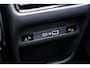 Geely Starray EM-i 1.5 Max+ | 136km Elektrisch bereik | Verw. voorstoelen, achterbank en stuurwiel | 360graden camera | Flyme premium sound | Panoramadak | Massage stoelen | PDC voor & achter |