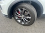 Volkswagen T-Roc 1.5 TSI Sport l LED l Rode Remklauwen l Navigatie l App Connect l Parkeersensoren voor en achter l 18" l