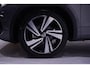 Volkswagen T-Roc 1.5 TSI R-Line Apple Carplay Panoramadak Privacy Glass LMV "18" Digital Display LED