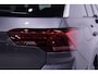 Volkswagen T-Roc 1.5 TSI R-Line Apple Carplay Panoramadak Privacy Glass LMV "18" Digital Display LED