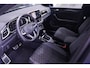 Volkswagen T-Roc 1.5 TSI R-Line Apple Carplay Panoramadak Privacy Glass LMV "18" Digital Display LED