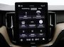 Volvo XC60 T6 PLUG-IN HYBRID ULTRA DARK LUCHTVERING SCHUIFDAK HARMAN KARDON
