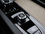 Volvo XC60 T6 PLUG-IN HYBRID ULTRA DARK LUCHTVERING SCHUIFDAK HARMAN KARDON