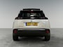 Peugeot e-2008 GT Pack EV 3-FASEN 50kWh 136pk | SCHUIF/KANTELDAK | ALCANTARA | STOELVERW. | ADAPTIVE CRUISE | KEYLESS ENTRY | 180° CAMERA + SENSOREN | DODEHOEKBEW. | CLIMA | 18" LM 'EVISSA' |