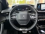 Peugeot e-2008 GT Pack EV 3-FASEN 50kWh 136pk | SCHUIF/KANTELDAK | ALCANTARA | STOELVERW. | ADAPTIVE CRUISE | KEYLESS ENTRY | 180° CAMERA + SENSOREN | DODEHOEKBEW. | CLIMA | 18" LM 'EVISSA' |