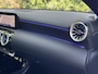 Mercedes-Benz CLA 180 Star Edition Luxury | Panoramadak | Apple CarPlay | Android Auto | Sierdelen Lindehout Zwart | Sfeerverlichting | Stoelverwarming | Achteruitrijcamera | Parkeersensoren | Elektrisch Inklapbare Buitenspiegels