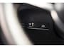 Volvo XC40 2.0 T4 190pk R-Design Aut. [ Panorama Trekhaak Leder Apple/Android ]