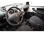 Peugeot 107 1,0 Active [ Airco Gunstige km stand Apple/Android ]