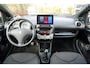 Peugeot 107 1.0 Première 68pk | Airco | Apple carplay/Android Auto | Elektrische ramen voor | LED dagrijverlichting | Radio-cd/mp3 speler | Rijdt perfect!