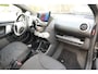 Peugeot 107 1.0 Première 68pk | Airco | Apple carplay/Android Auto | Elektrische ramen voor | LED dagrijverlichting | Radio-cd/mp3 speler | Rijdt perfect!
